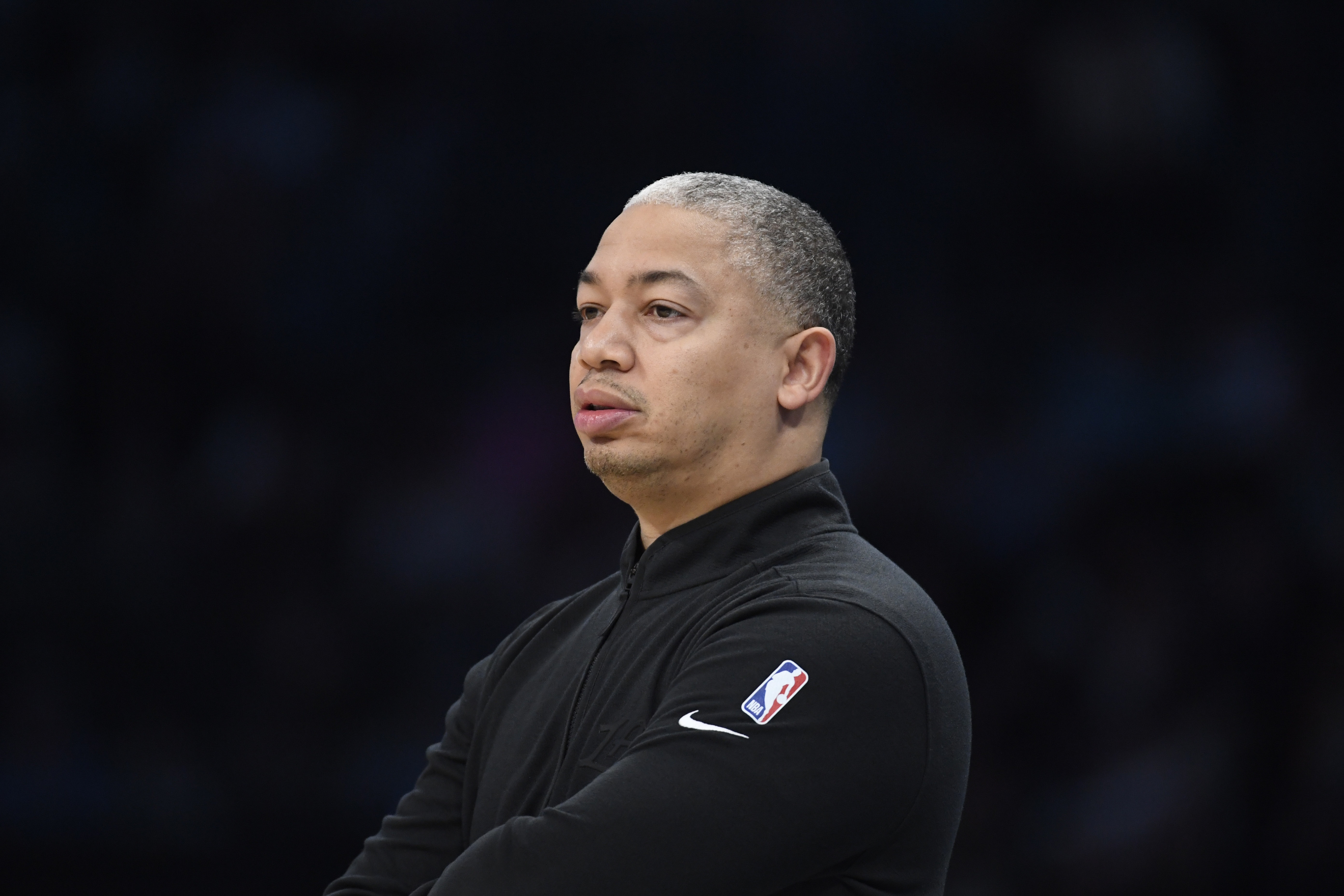 世界杯手机直播软件安装-NBA近34场战绩：船刺骑塞凯24胜并列第一 雷蜂23胜第二 火狼第三